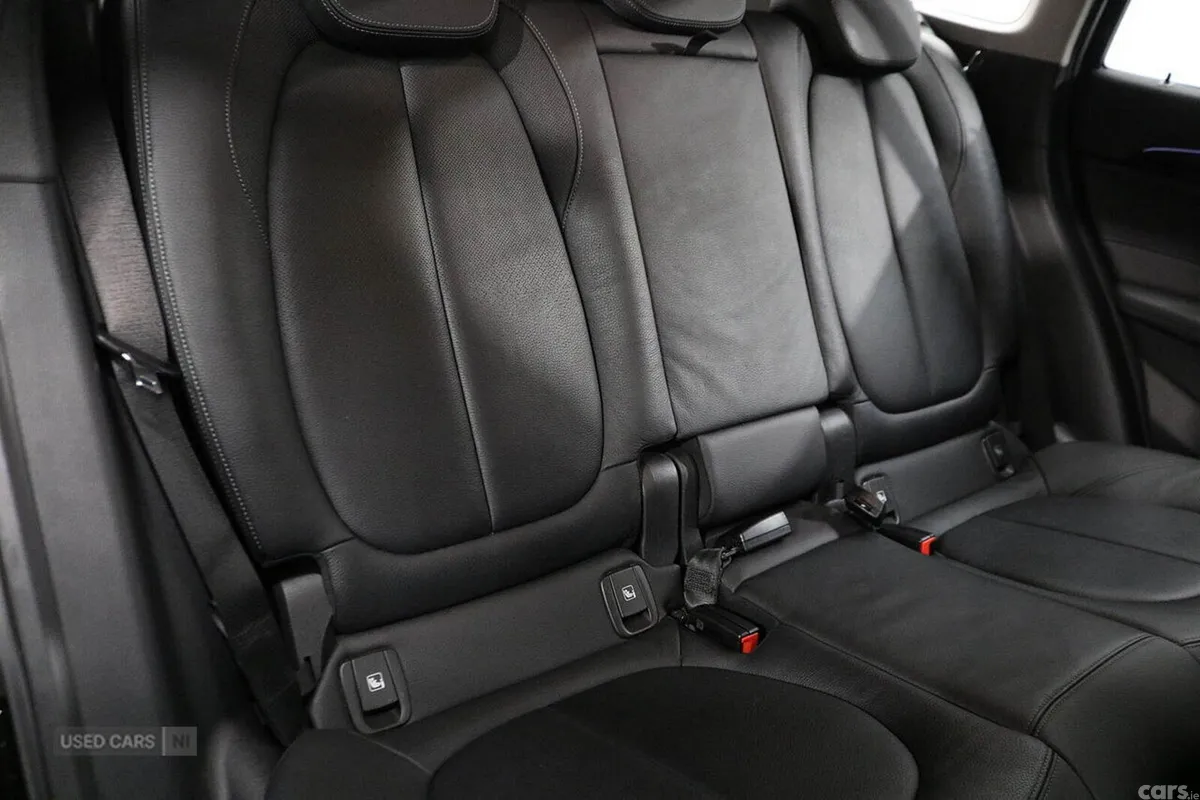 BMW X1 SUV, Petrol Hybrid, 2022, Black