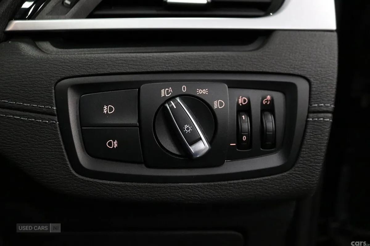 BMW X1 SUV, Petrol Hybrid, 2022, Black