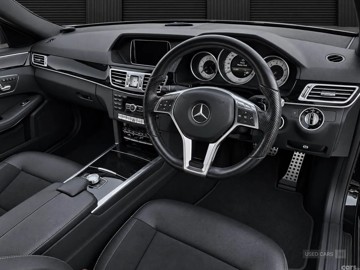 Mercedes-Benz E-Class , Petrol, 2013, Black