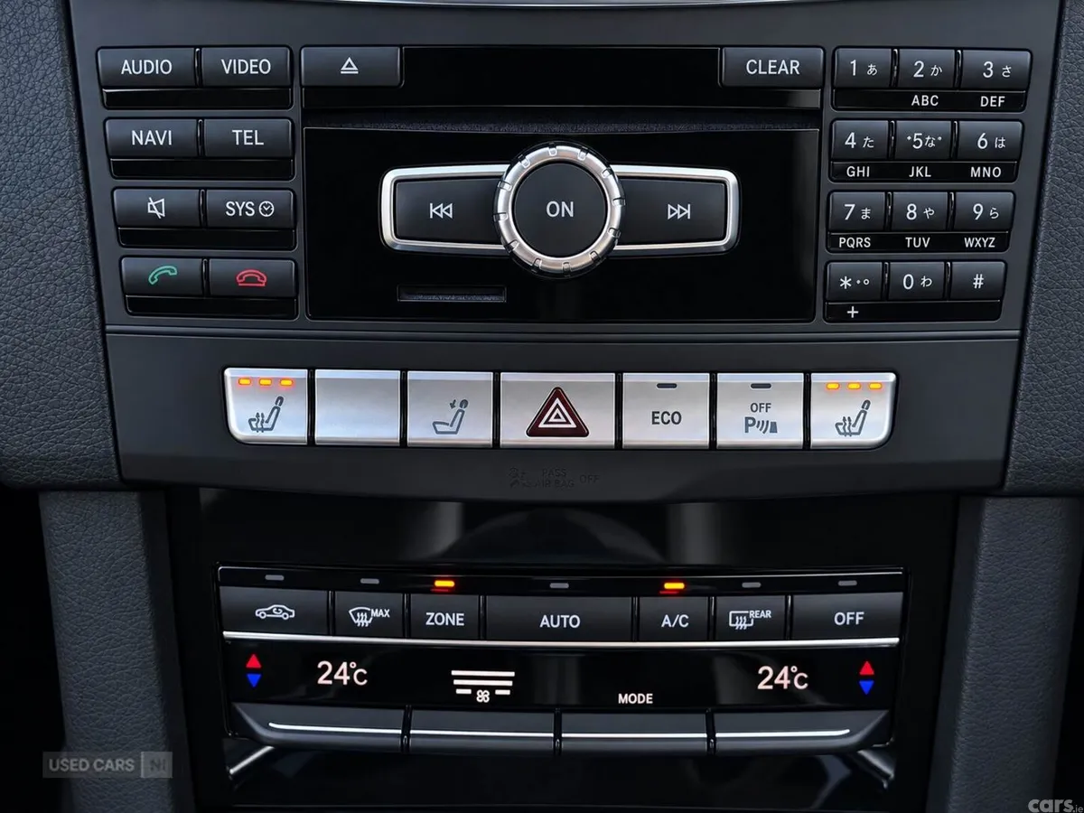 Mercedes-Benz E-Class , Petrol, 2013, Black