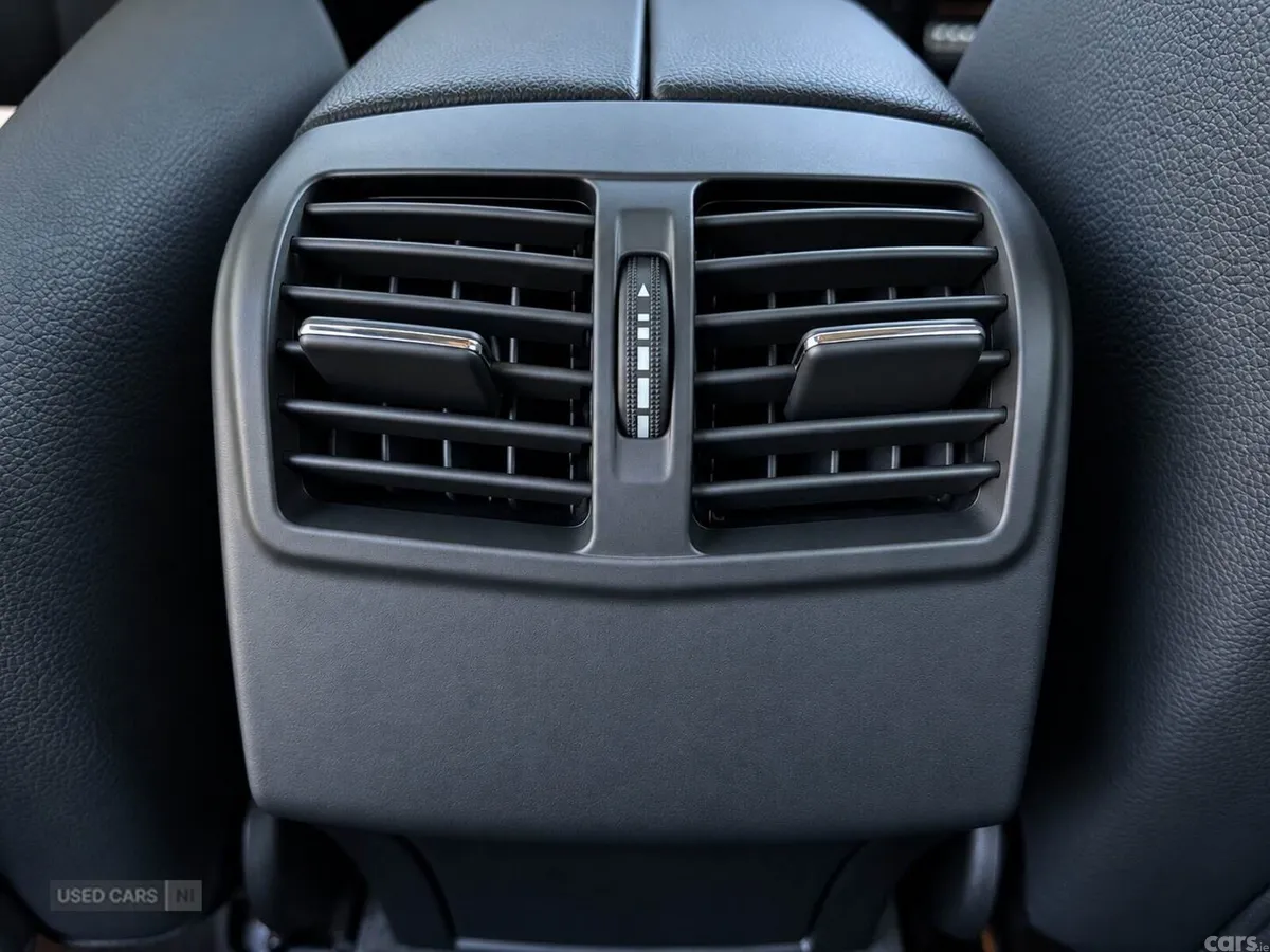 Mercedes-Benz E-Class , Petrol, 2013, Black