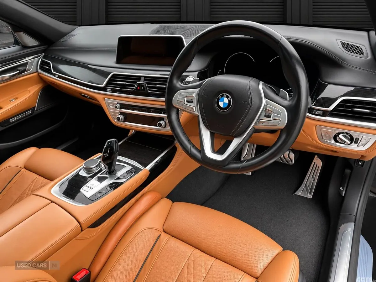 BMW 7-Series , Petrol Hybrid, 2017, Black