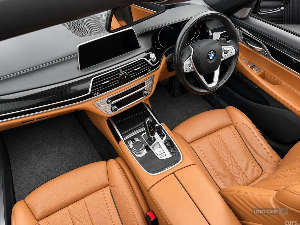 BMW 7-Series , Petrol Hybrid, 2017, Black