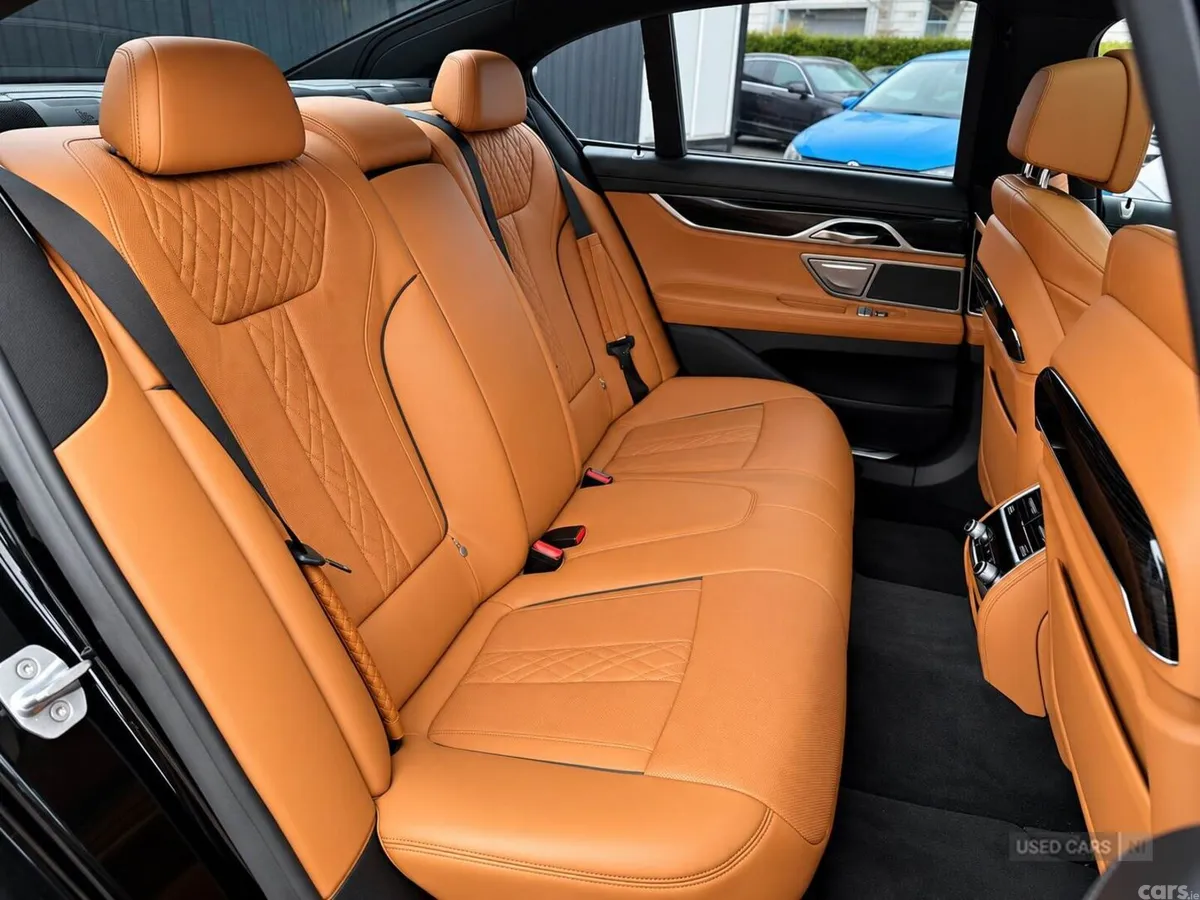 BMW 7-Series , Petrol Hybrid, 2017, Black