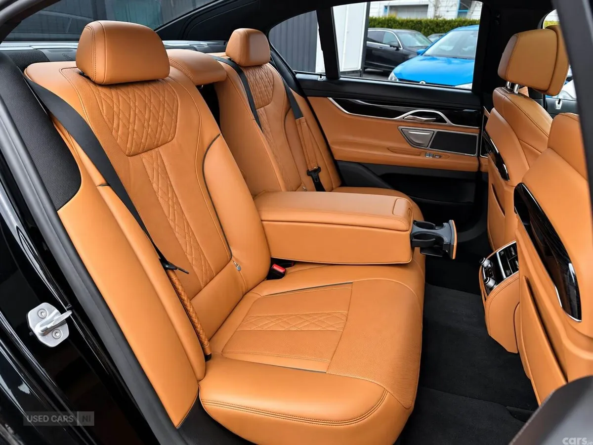 BMW 7-Series , Petrol Hybrid, 2017, Black