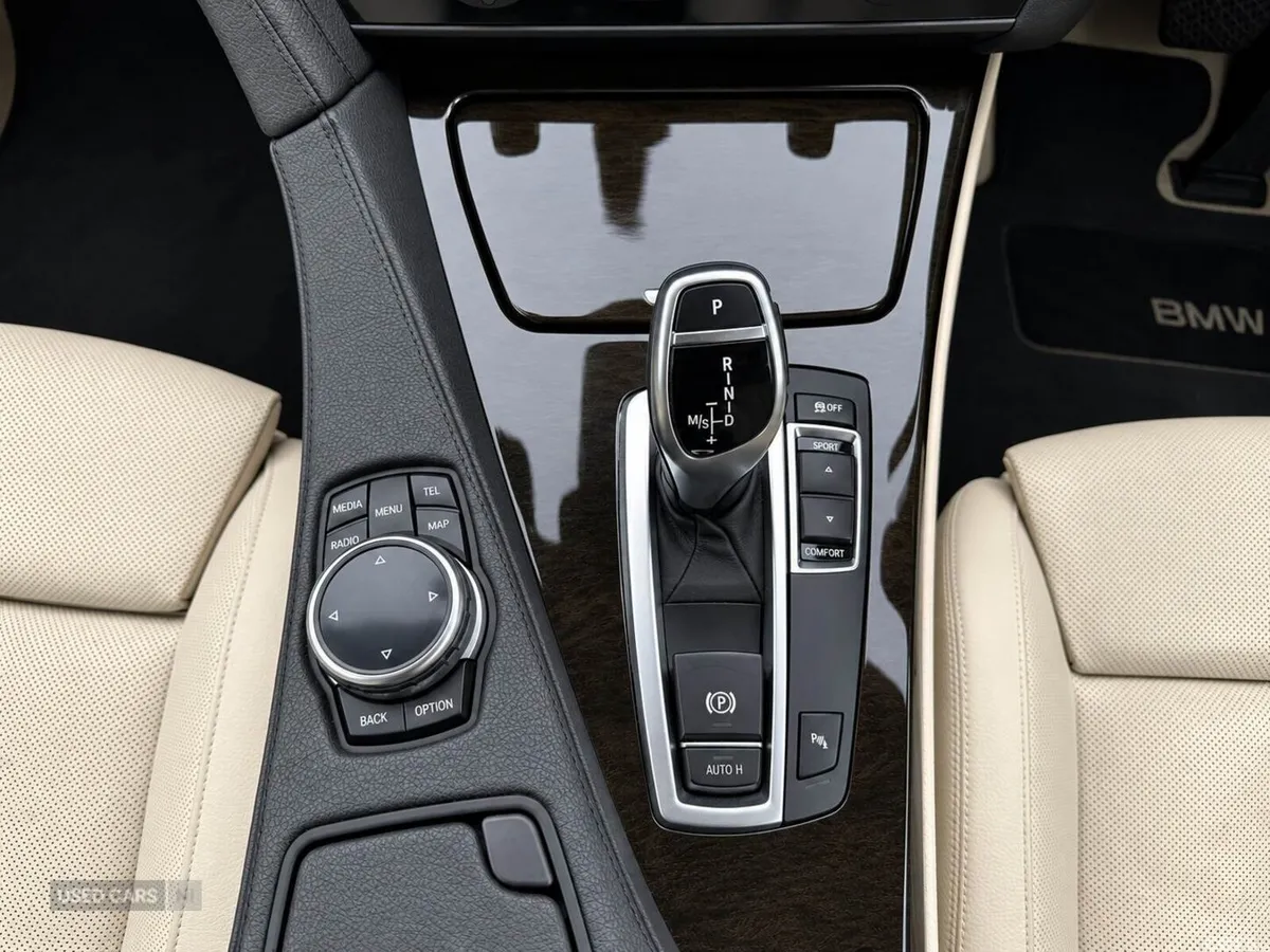 BMW 6-Series , Petrol, 2015, Black