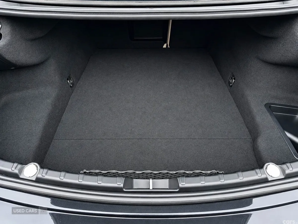 BMW 6-Series , Petrol, 2015, Black
