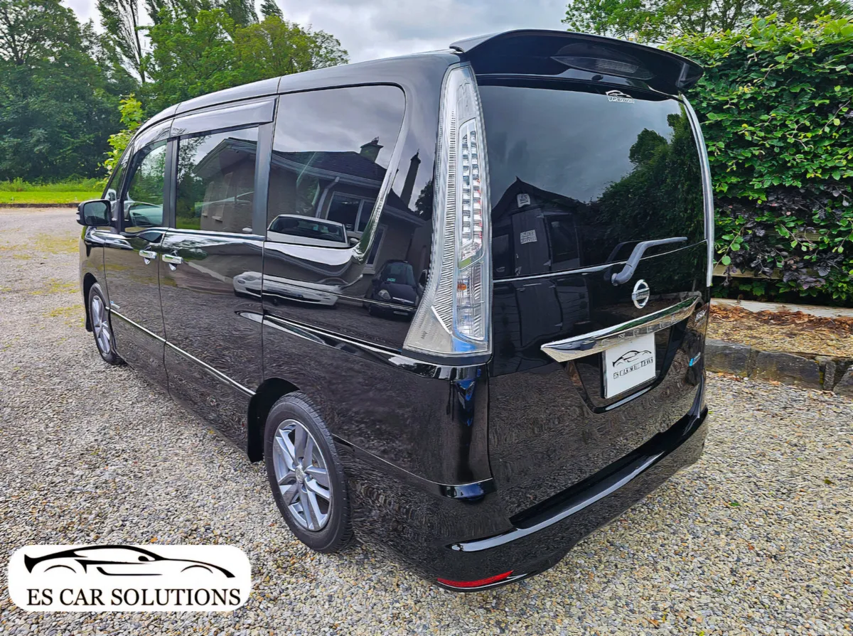 Nissan Serena MPV, Petrol Hybrid, 2012, Black