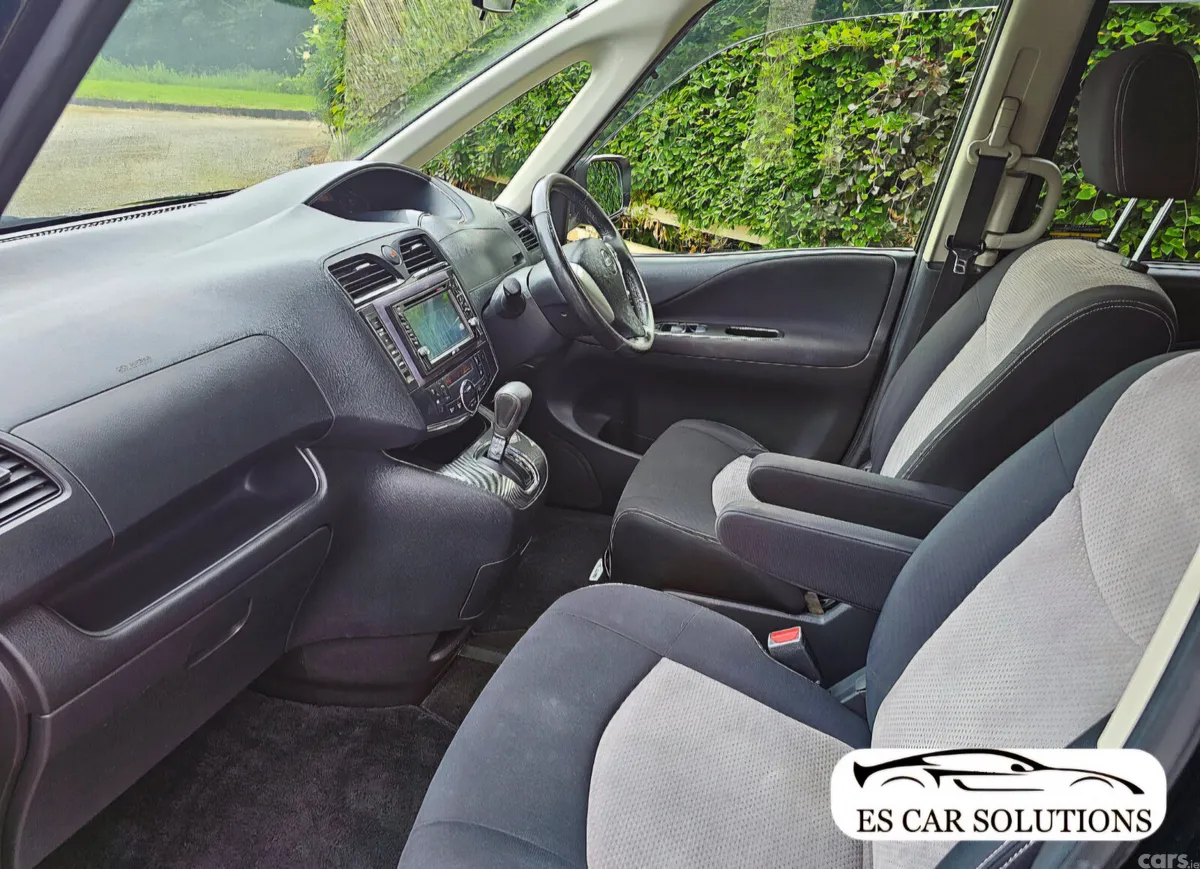 Nissan Serena MPV, Petrol Hybrid, 2012, Black