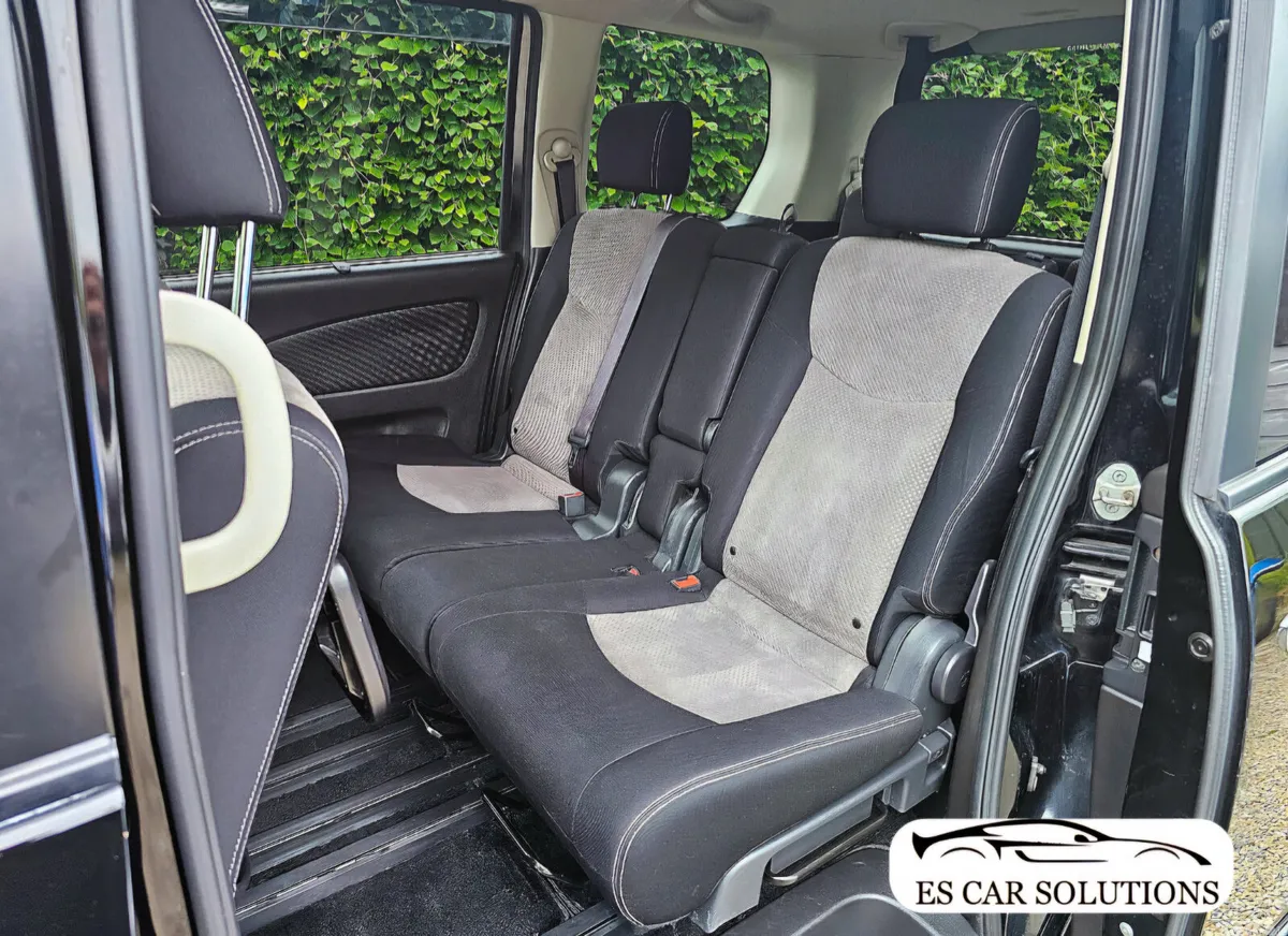 Nissan Serena MPV, Petrol Hybrid, 2012, Black
