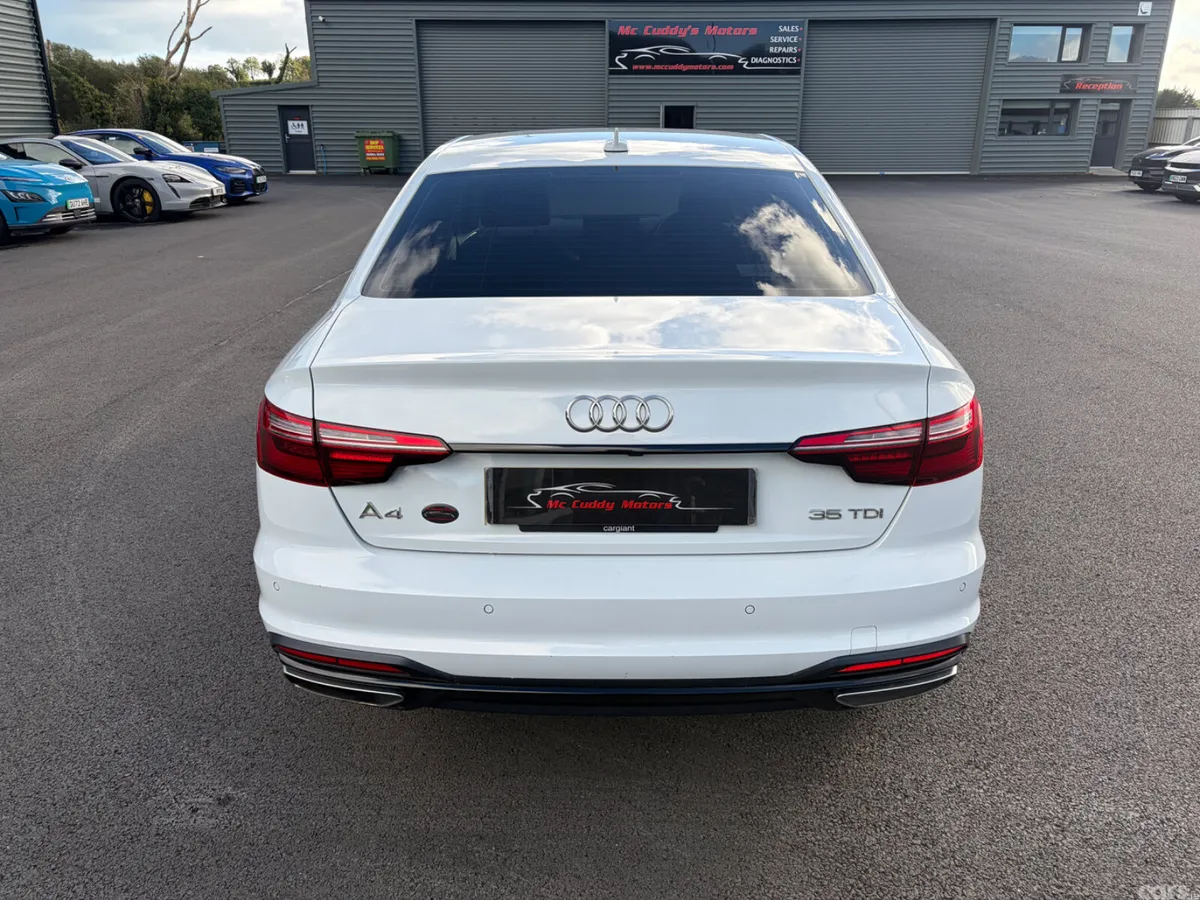Audi A4 Saloon, Diesel, 2019, White