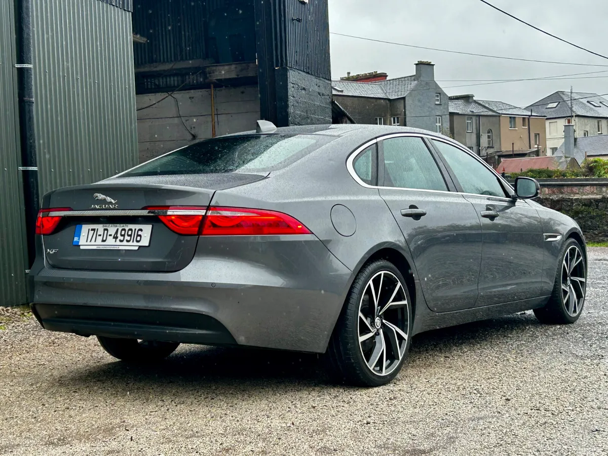 Jaguar XF Saloon, Diesel, 2017, Grey