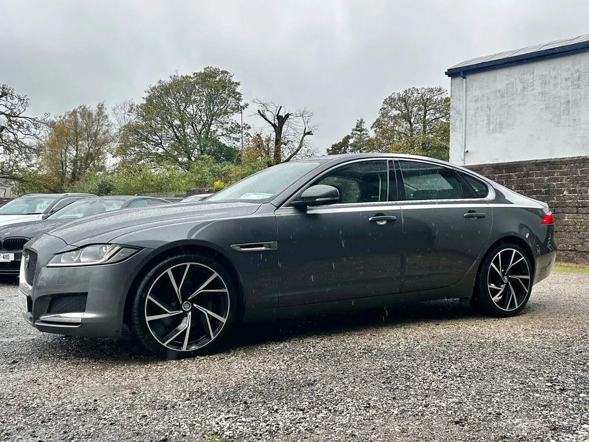 Jaguar XF Saloon, Diesel, 2017, Grey