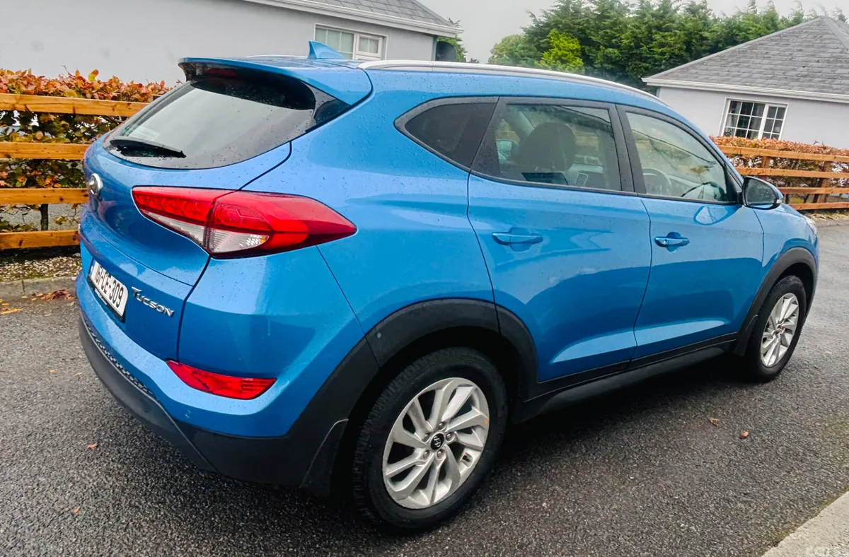 Hyundai Tucson SUV, Diesel, 2016, Blue