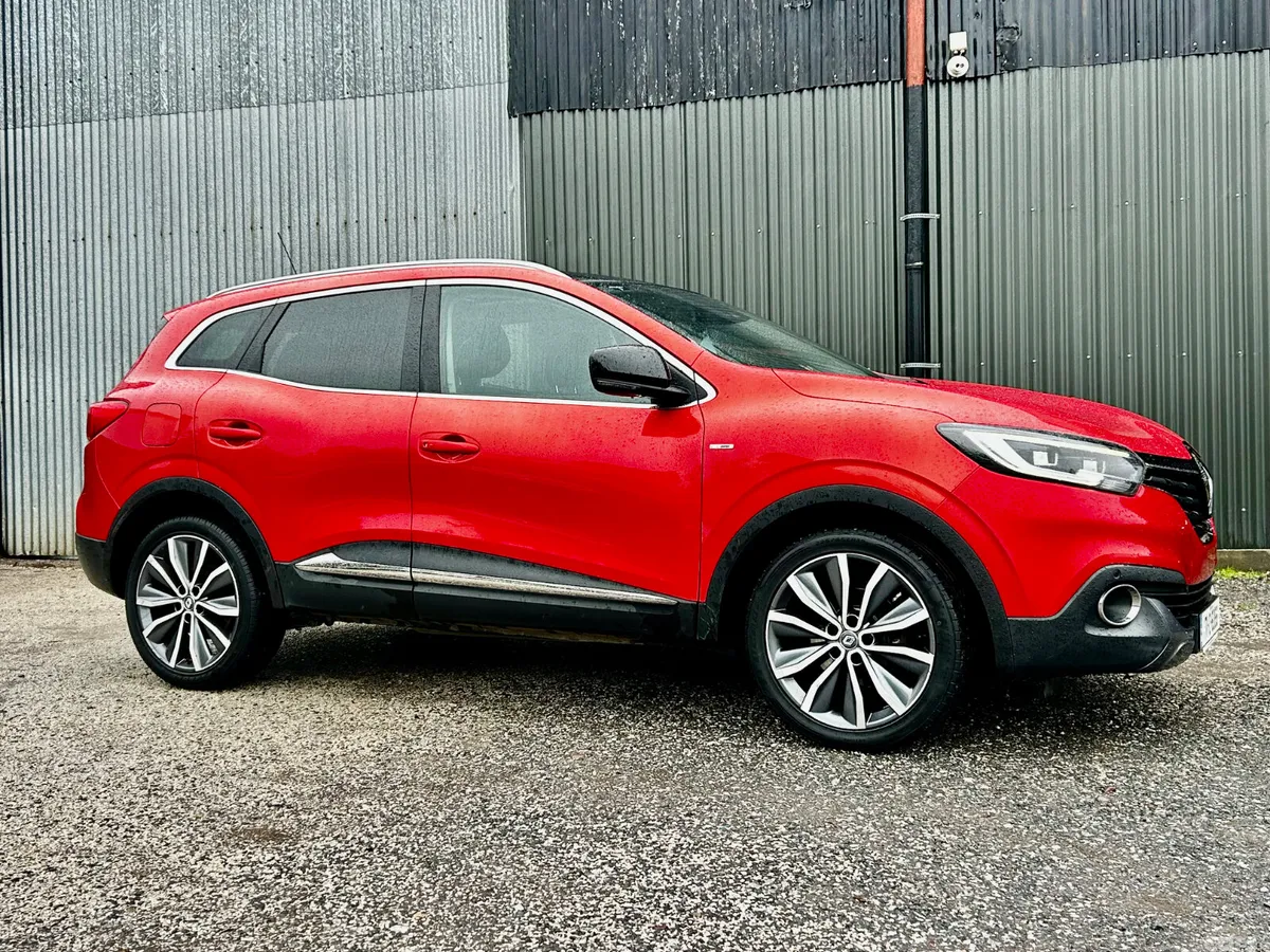 Renault Kadjar SUV, Diesel, 2017, Red
