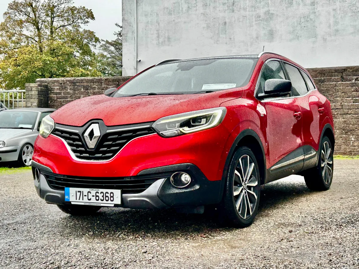Renault Kadjar SUV, Diesel, 2017, Red