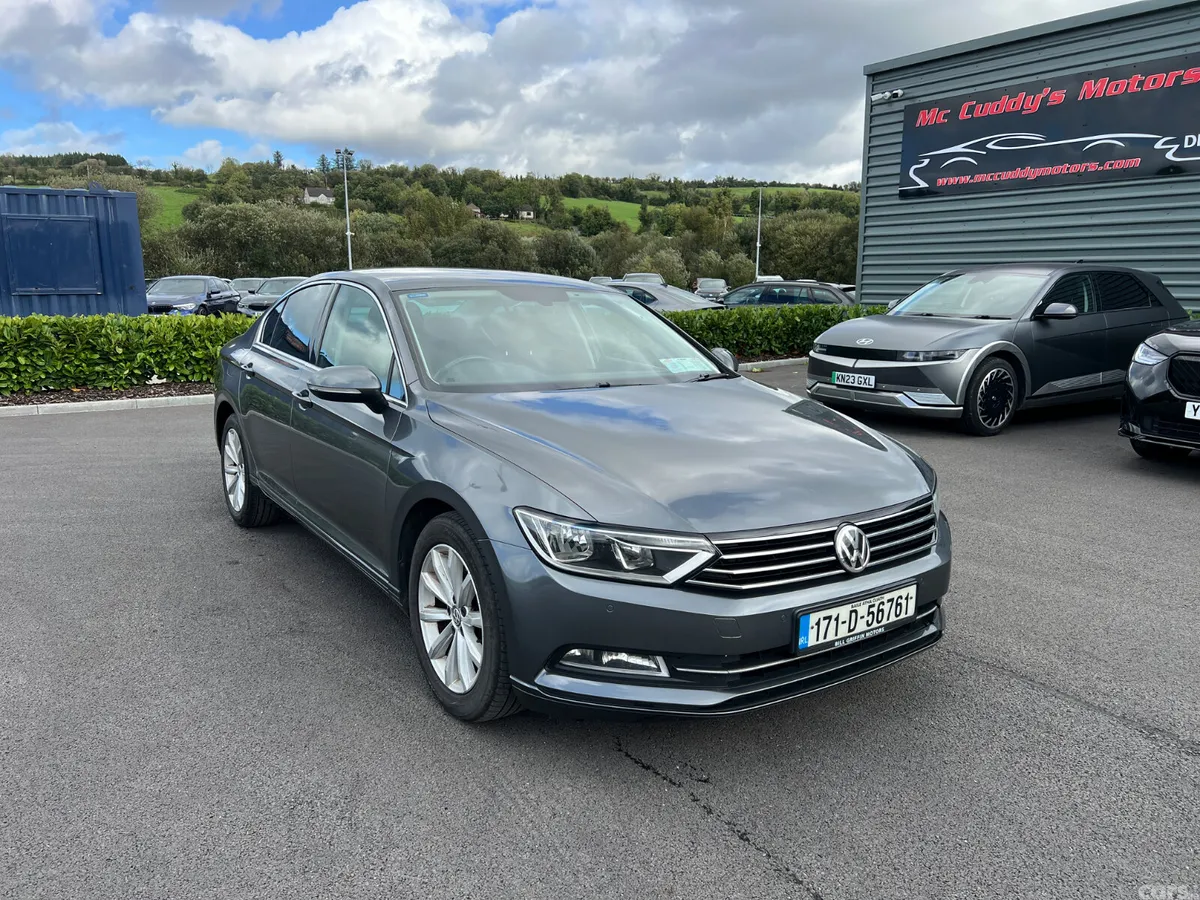 Volkswagen Passat Saloon, Diesel, 2017, Grey