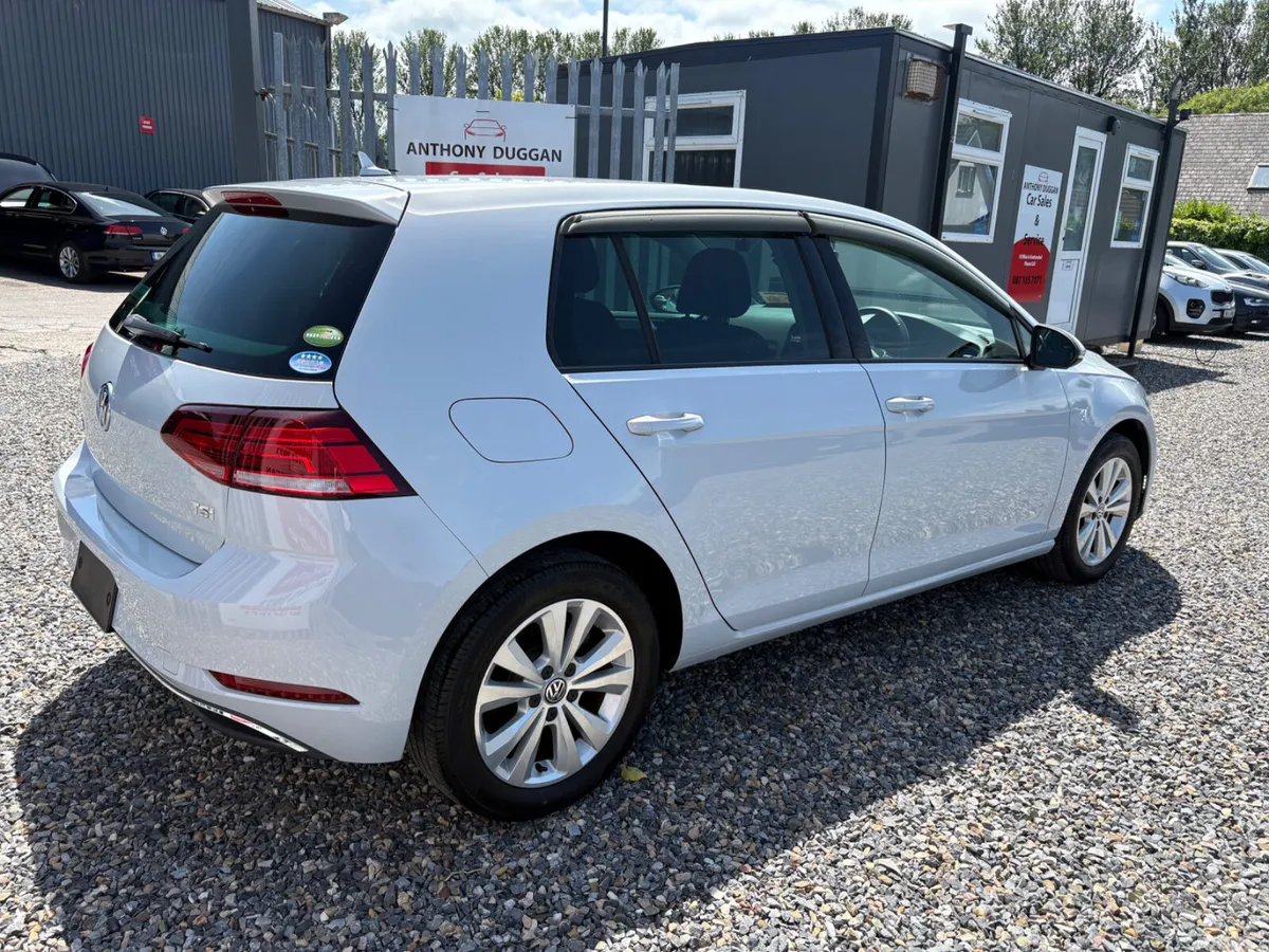 Volkswagen Golf Hatchback, Petrol, 2017, Grey