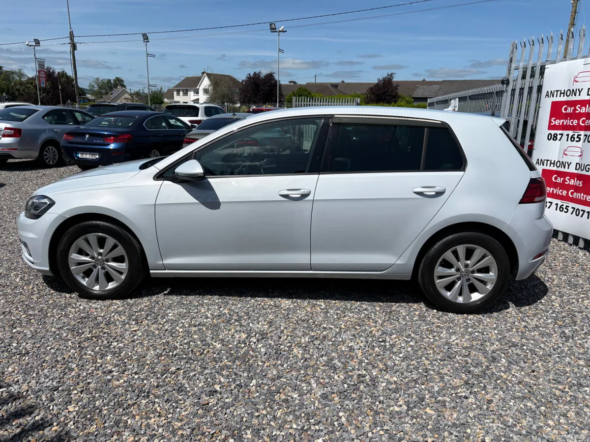 Volkswagen Golf Hatchback, Petrol, 2017, Grey