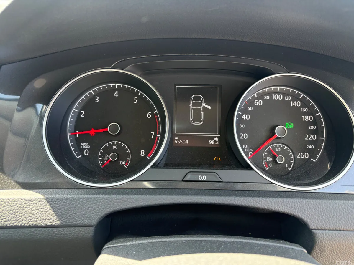 Volkswagen Golf Hatchback, Petrol, 2017, Grey