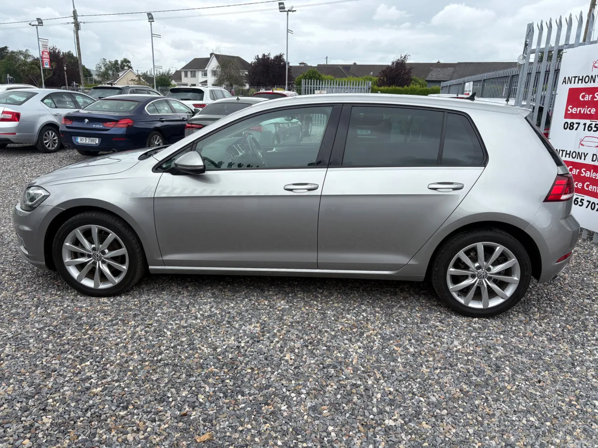 Volkswagen Golf Hatchback, Petrol, 2018, Silver