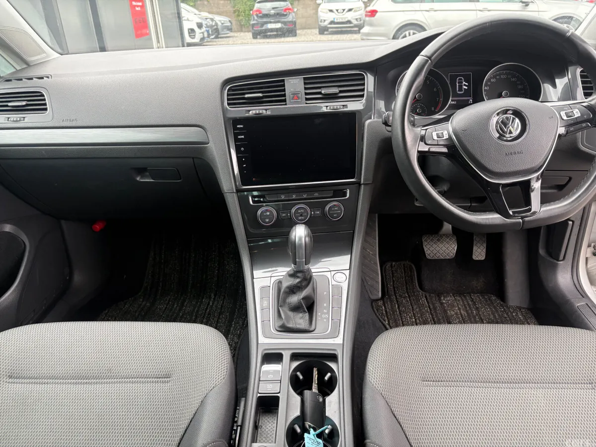 Volkswagen Golf Hatchback, Petrol, 2018, Silver