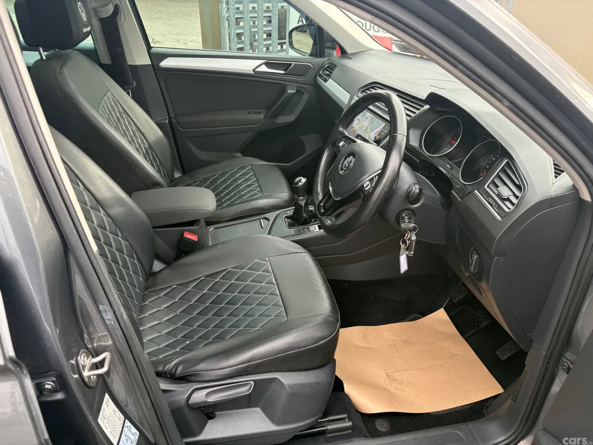 Volkswagen Tiguan SUV, Diesel, 2018, Grey