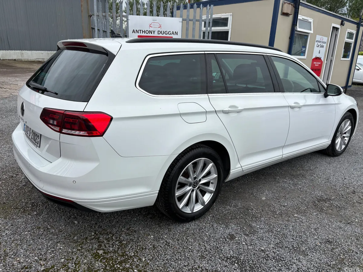Volkswagen Passat Estate, Diesel, 2020, White