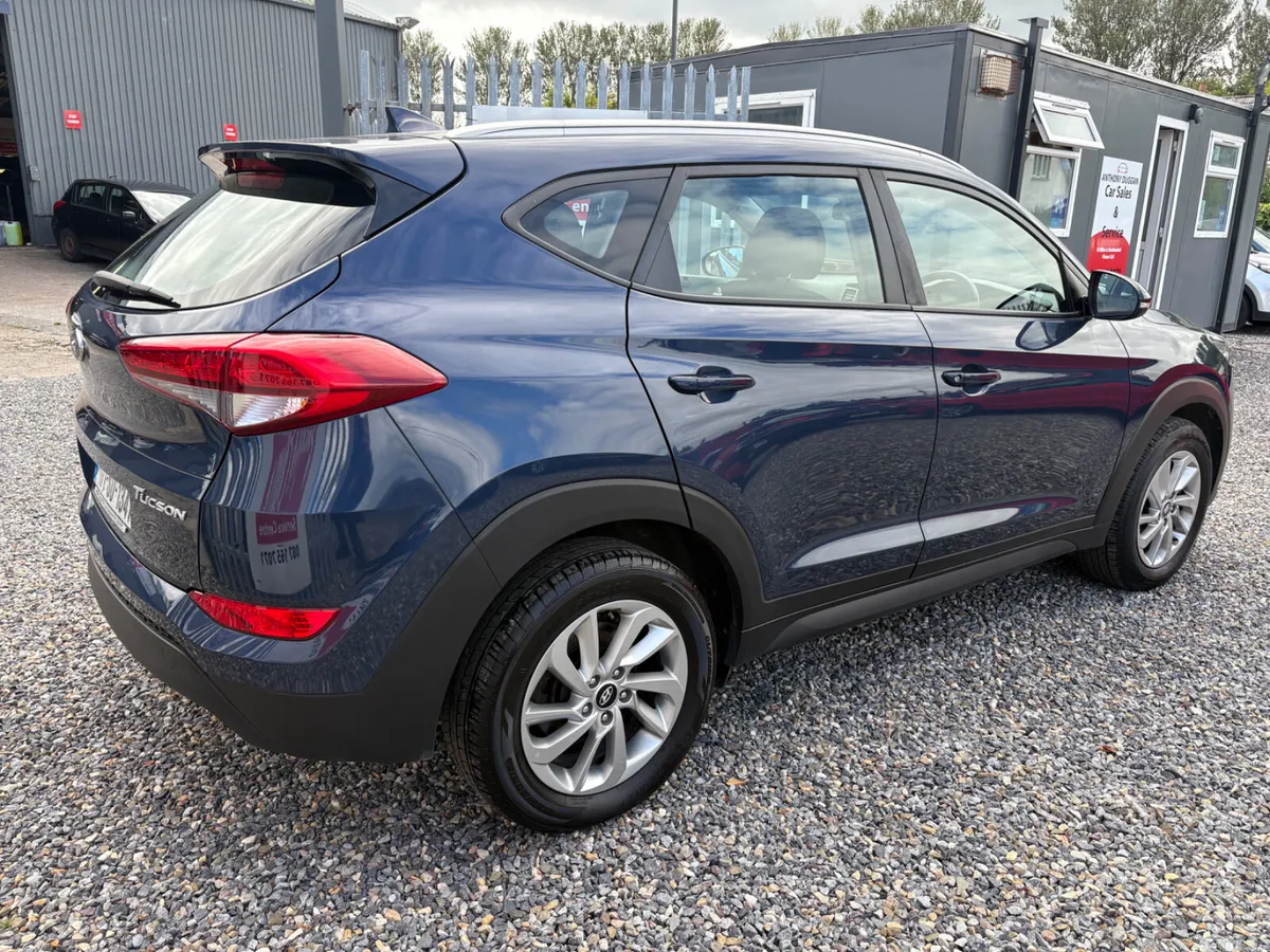 Hyundai Tucson SUV, Diesel, 2017, Blue