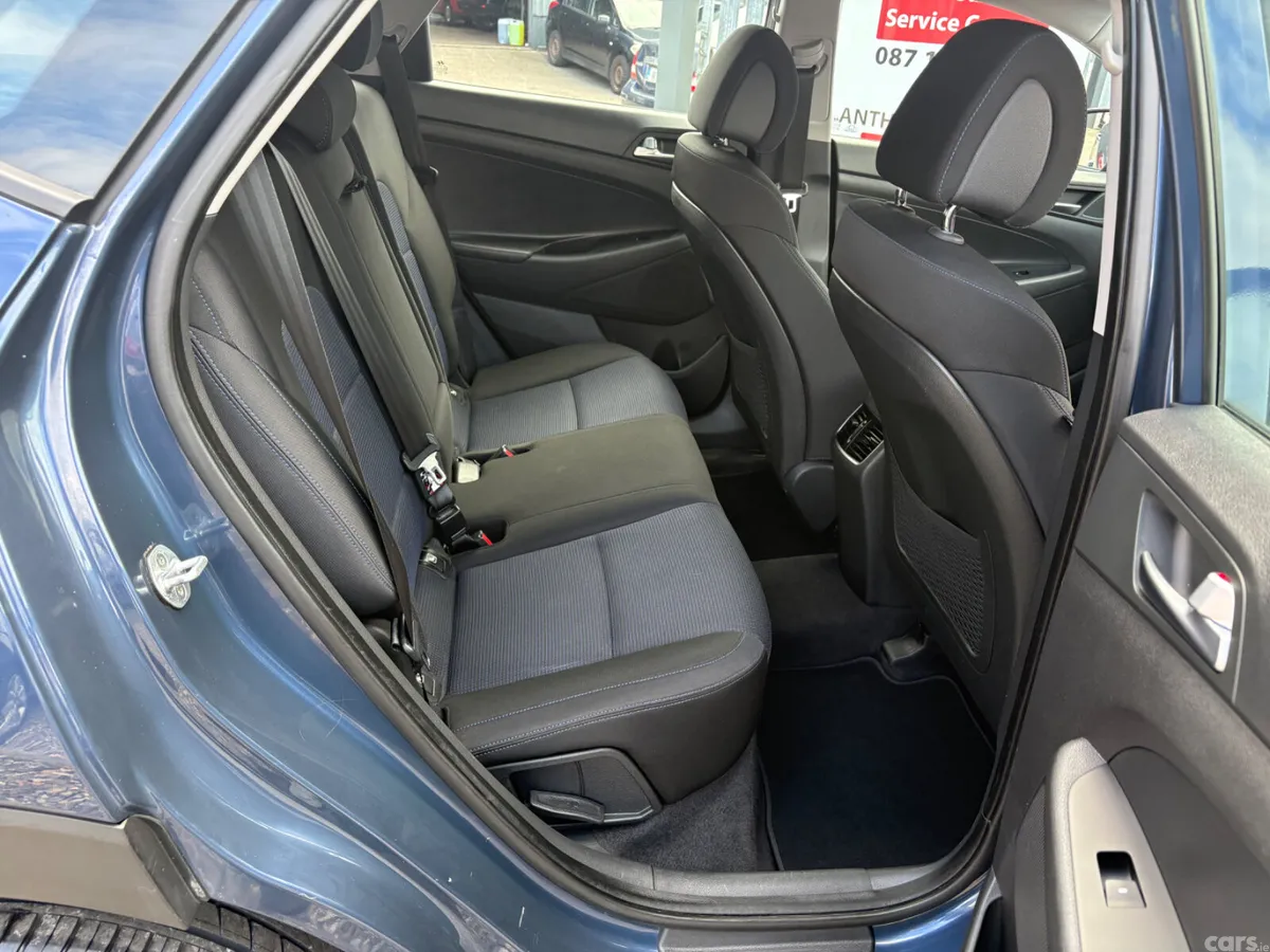 Hyundai Tucson SUV, Diesel, 2017, Blue