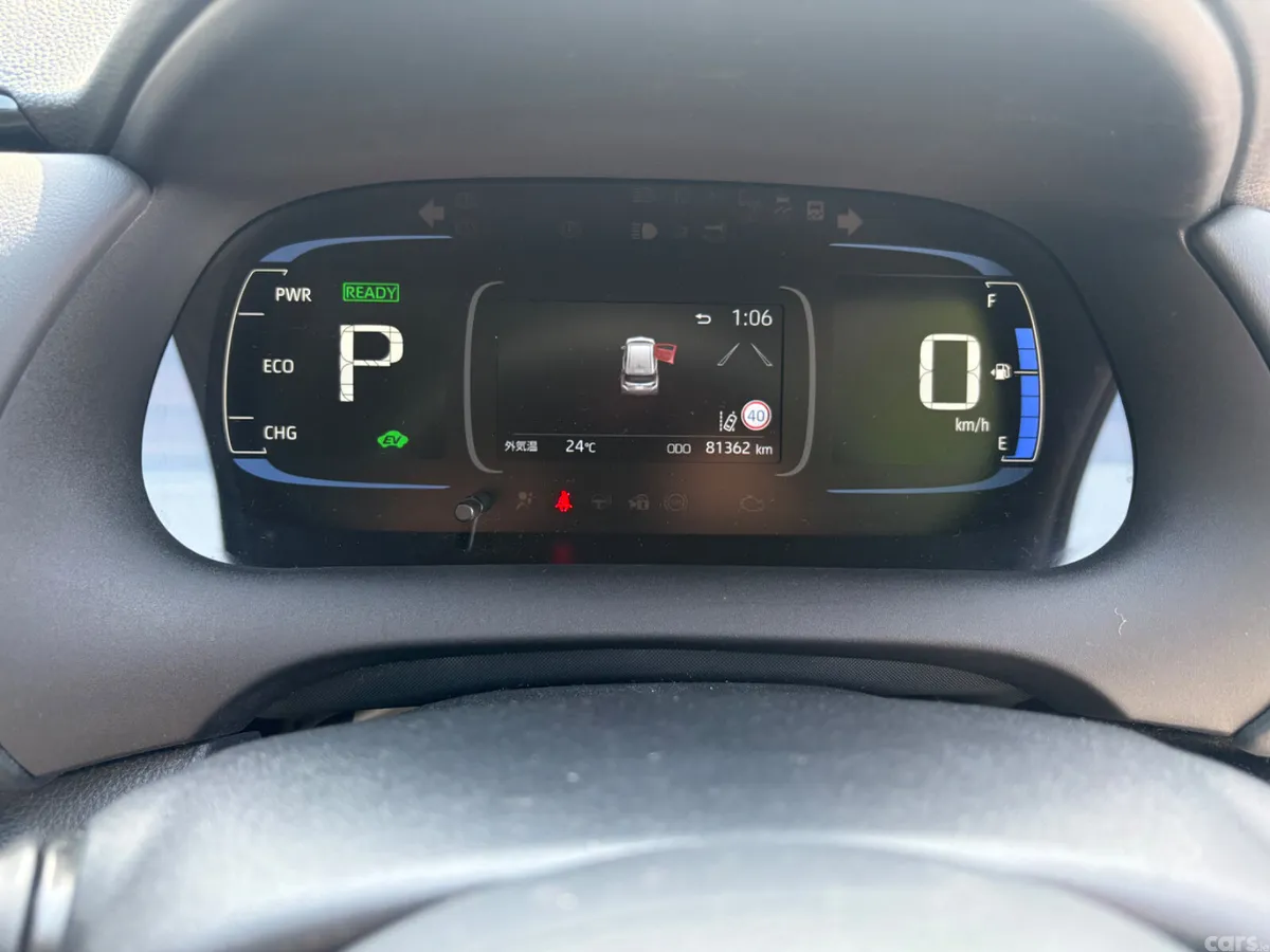 Toyota Aqua Hatchback, Petrol Hybrid, 2021, Green