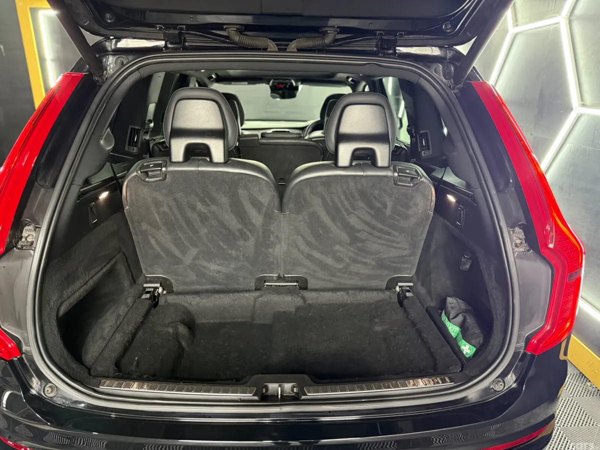 Volvo XC90 SUV, Petrol Plug-in Hybrid, 2021, Black