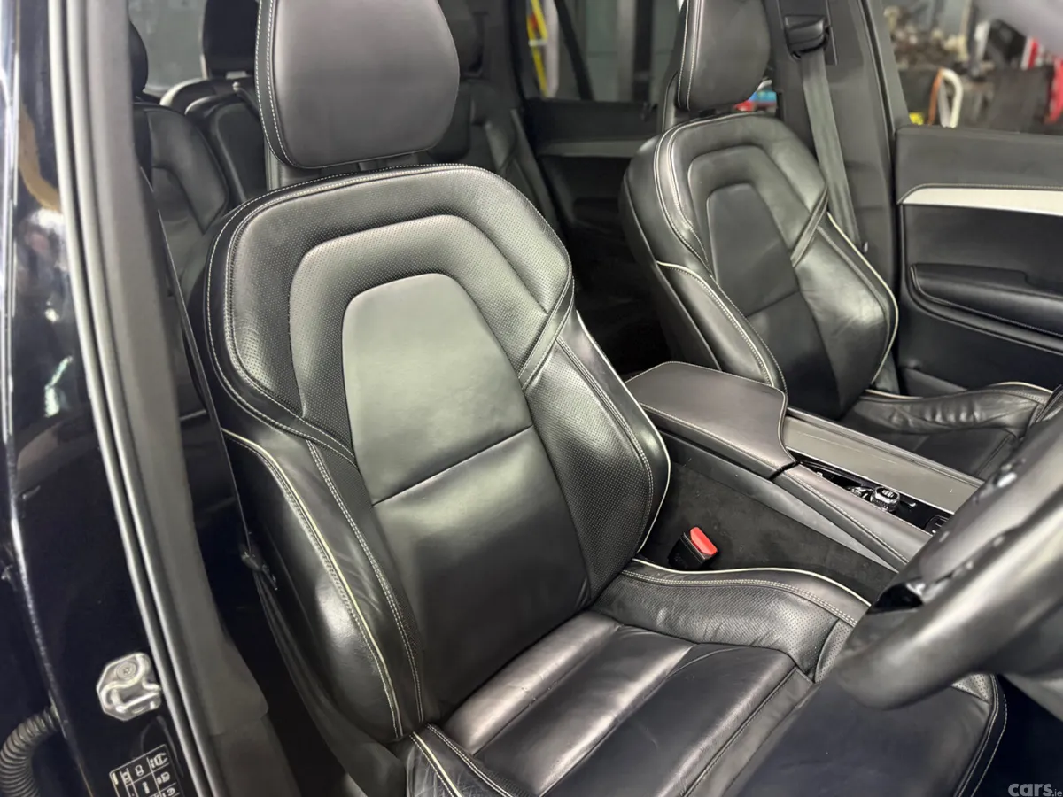 Volvo XC90 SUV, Petrol Plug-in Hybrid, 2021, Black