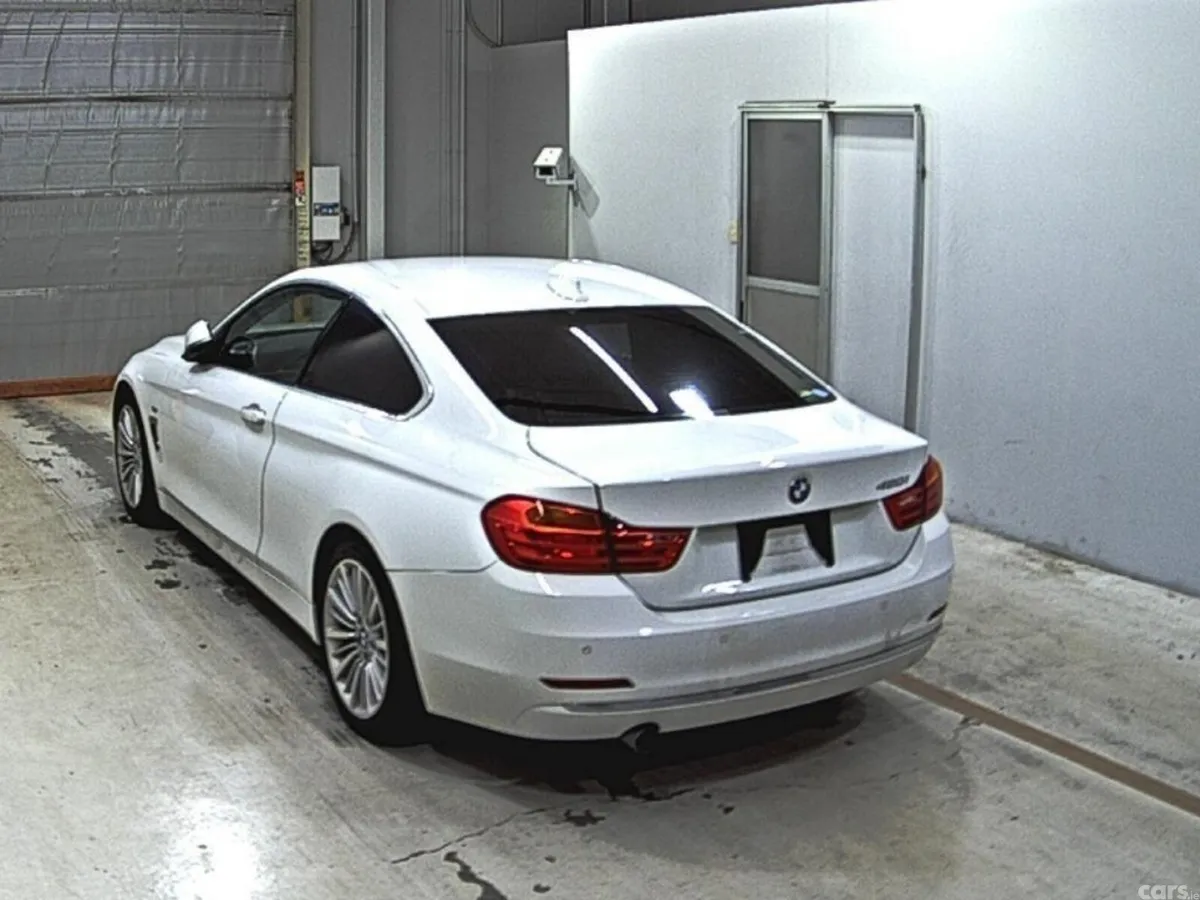 BMW 4-Series Coupe, Petrol, 2015, White