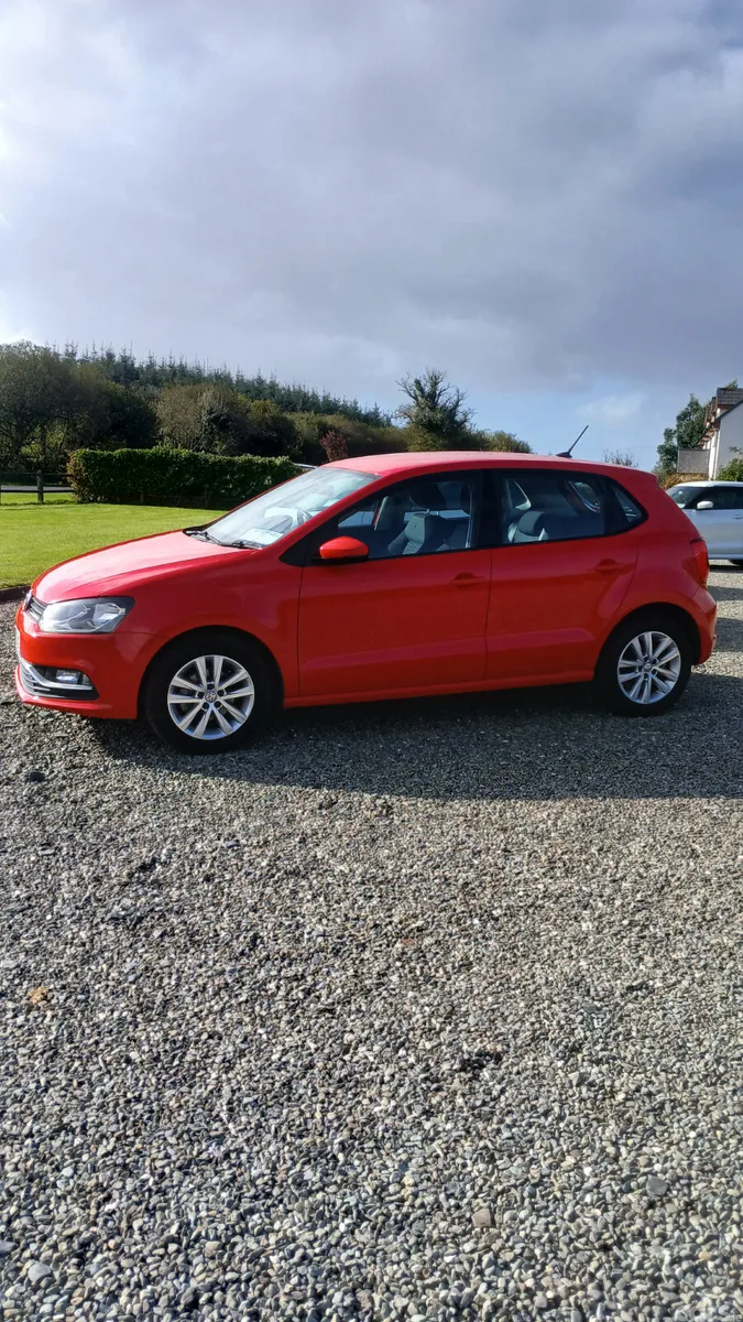 Volkswagen Polo Hatchback, Petrol, 2017, Red