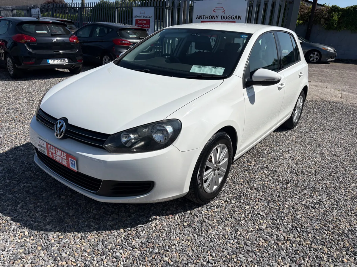 Volkswagen Golf Hatchback, Petrol, 2012, White