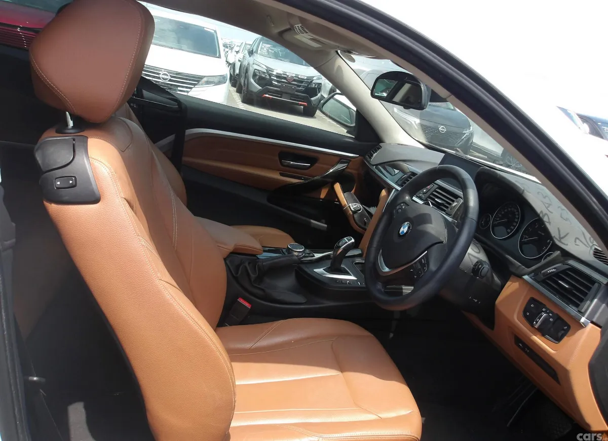 BMW 4-Series Coupe, Petrol, 2015, White