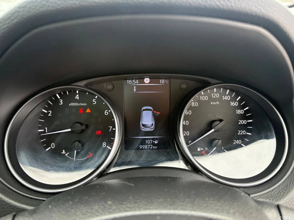 Nissan Qashqai MPV, Petrol, 2018, Blue