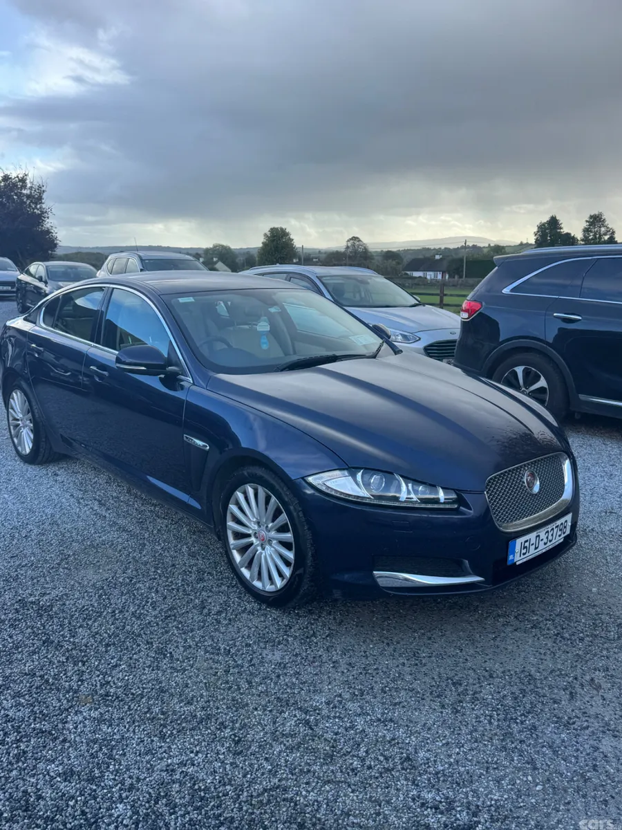 Jaguar XF Saloon, Diesel, 2015, Blue