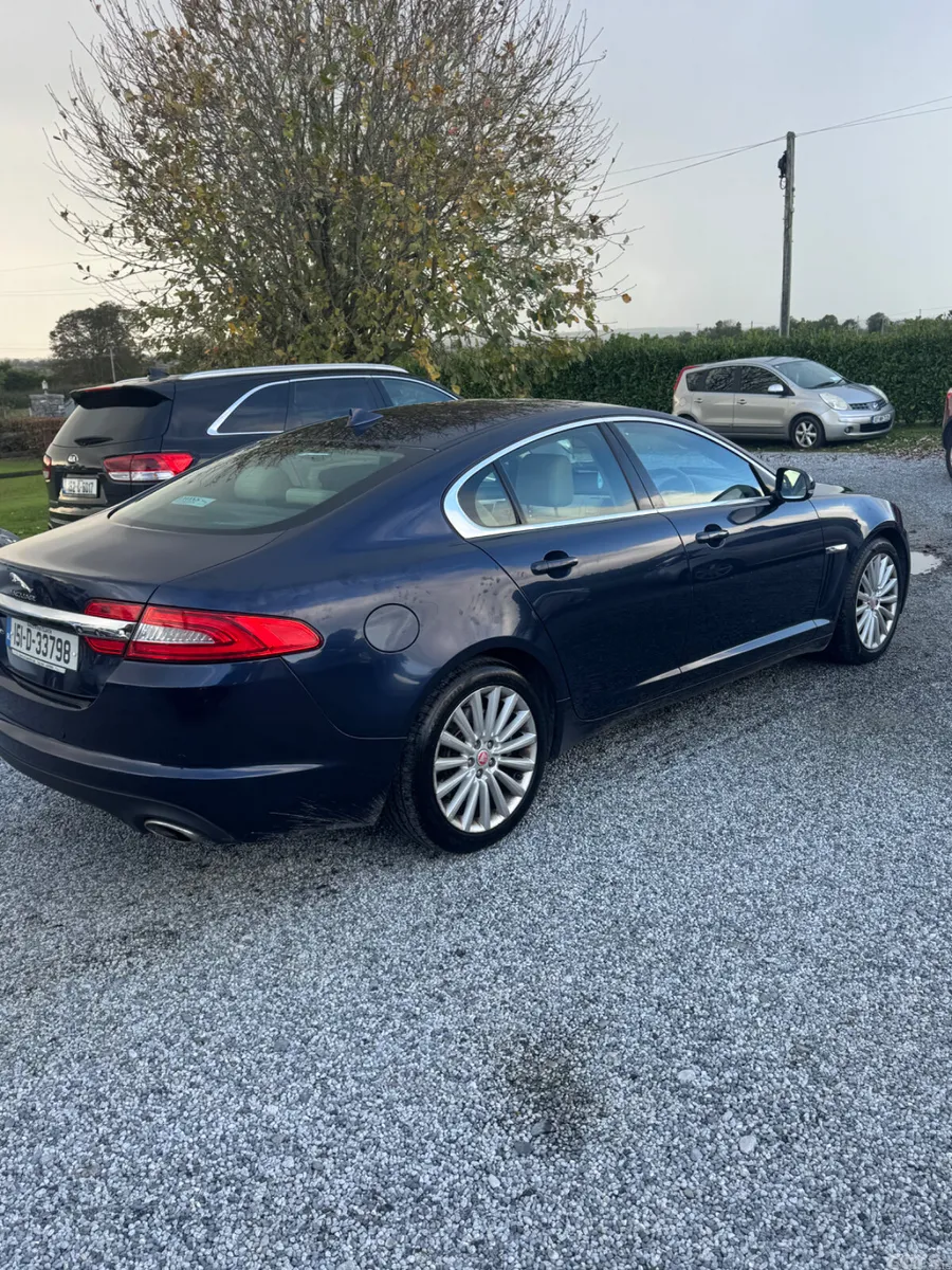 Jaguar XF Saloon, Diesel, 2015, Blue