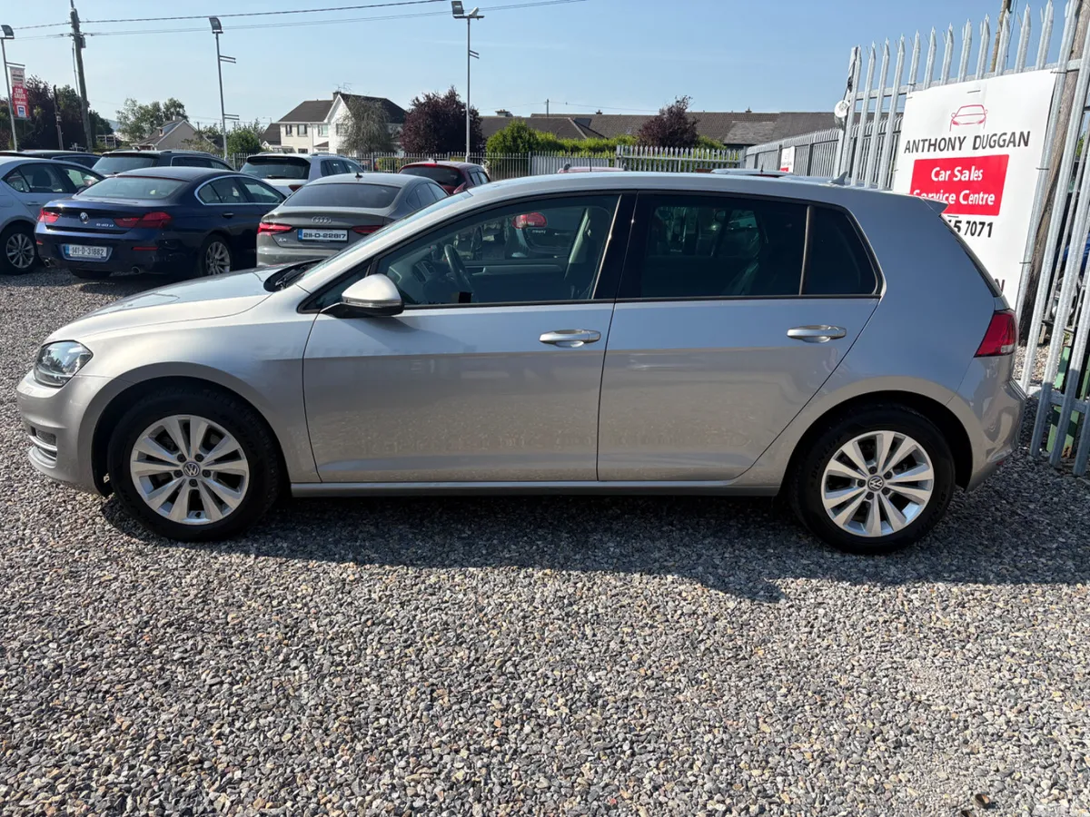 Volkswagen Golf Hatchback, Petrol, 2017, Silver