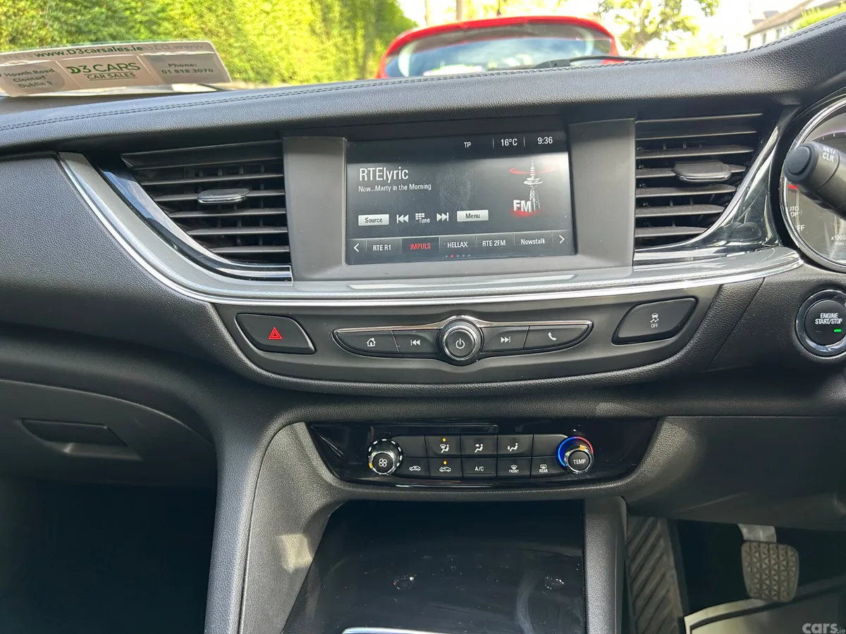 Opel Insignia Hatchback, Diesel, 2018, Grey