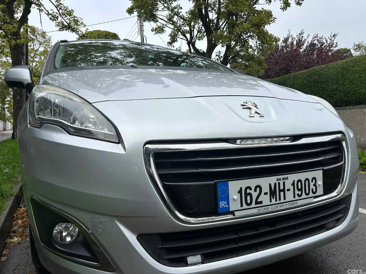 Peugeot 5008 MPV, Diesel, 2016, Silver