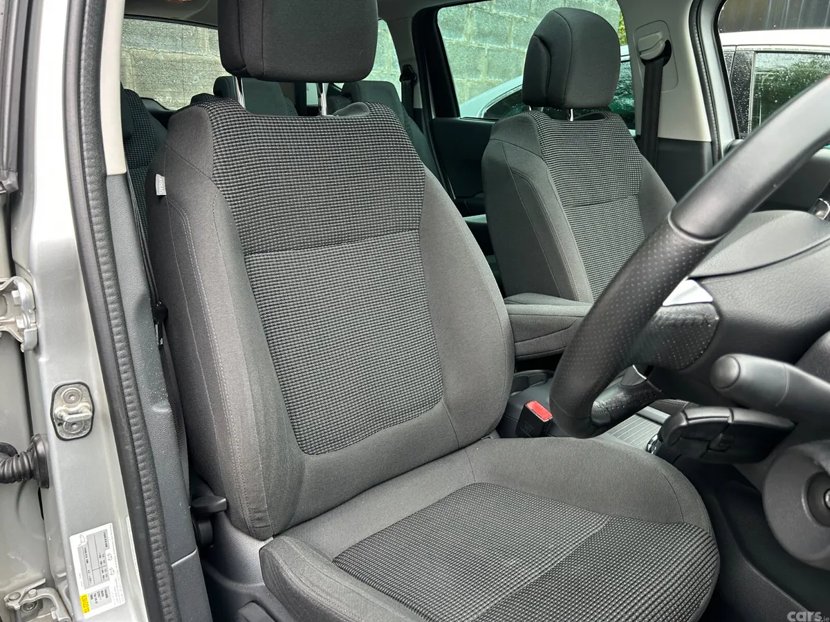 Peugeot 5008 MPV, Diesel, 2016, Silver