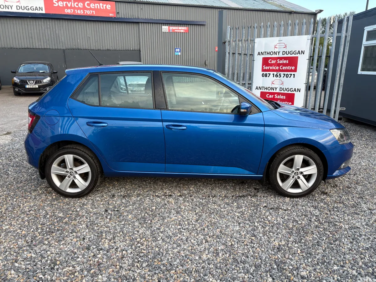 Skoda Fabia Hatchback, Petrol, 2018, Blue