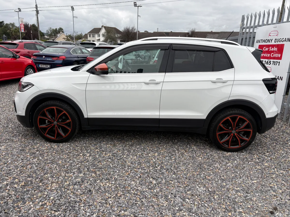 Volkswagen T-Cross Hatchback, Petrol, 2021, White