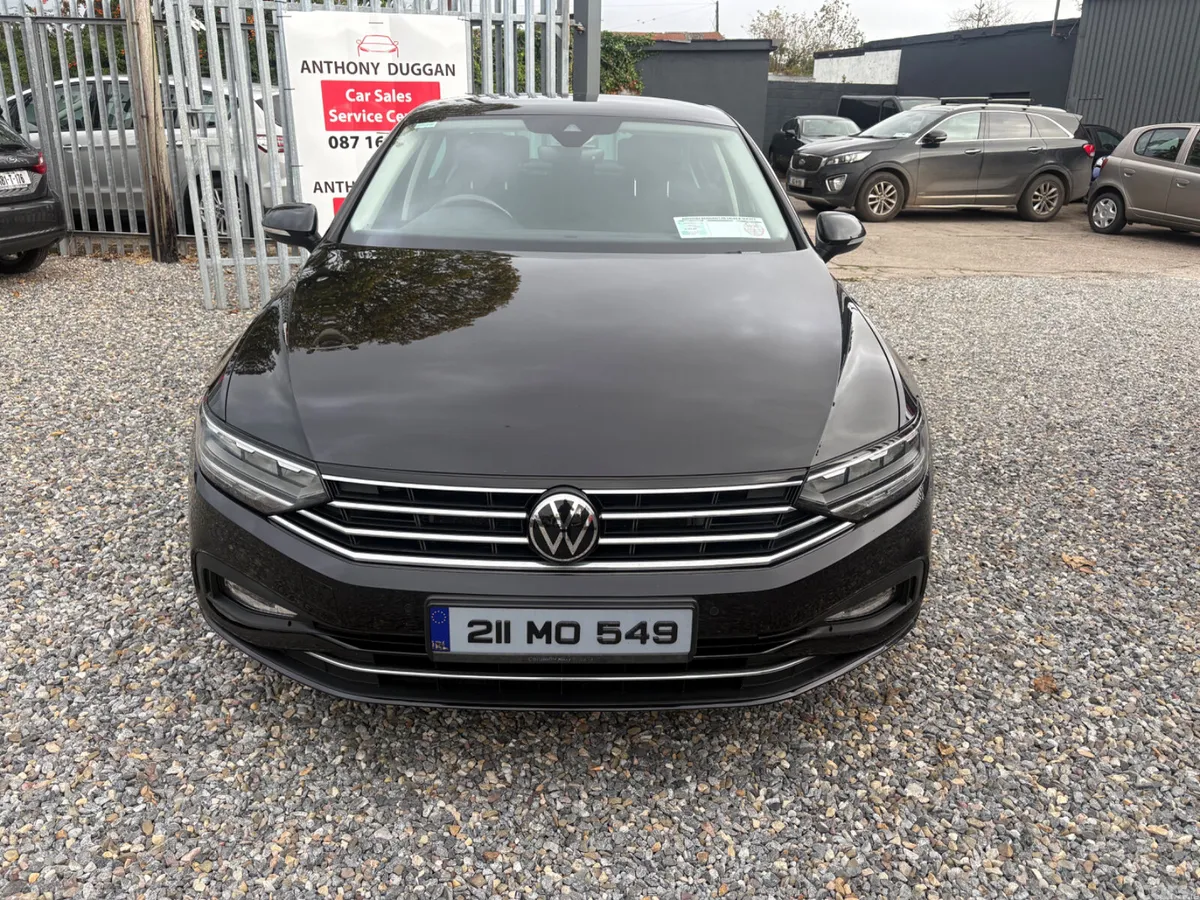 Volkswagen Passat Saloon, Diesel, 2021, Black
