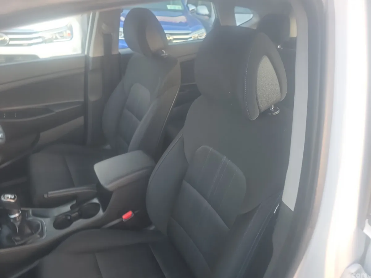 Hyundai Tucson SUV, Diesel, 2017, White