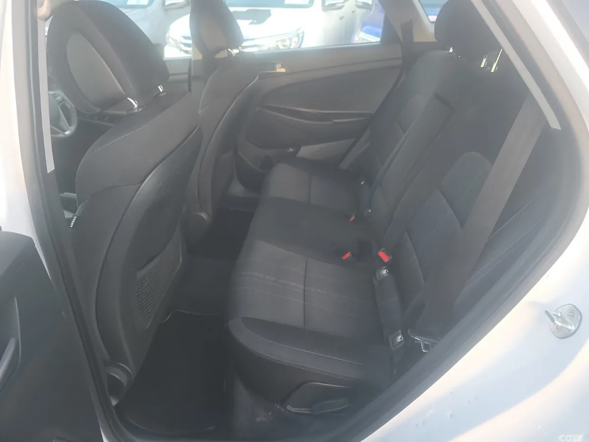 Hyundai Tucson SUV, Diesel, 2017, White