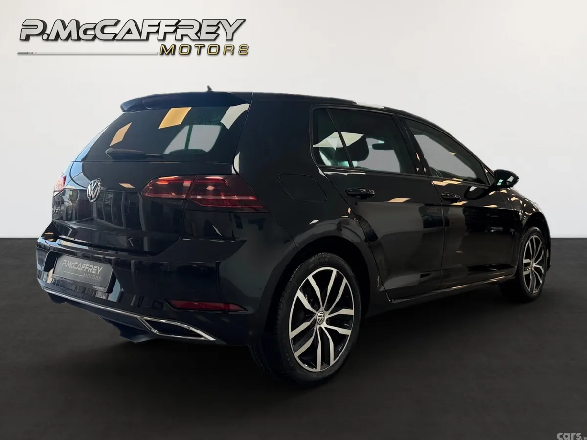 Volkswagen Golf Hatchback, Petrol, 2019, Black